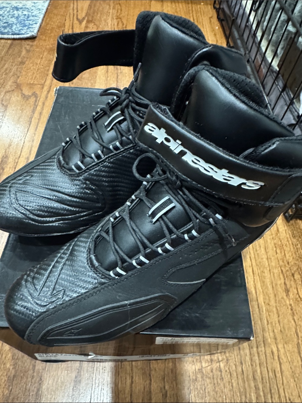 Alpinestars Men's Black Racing Boots with Hook-and-Loop Ankle Strap
